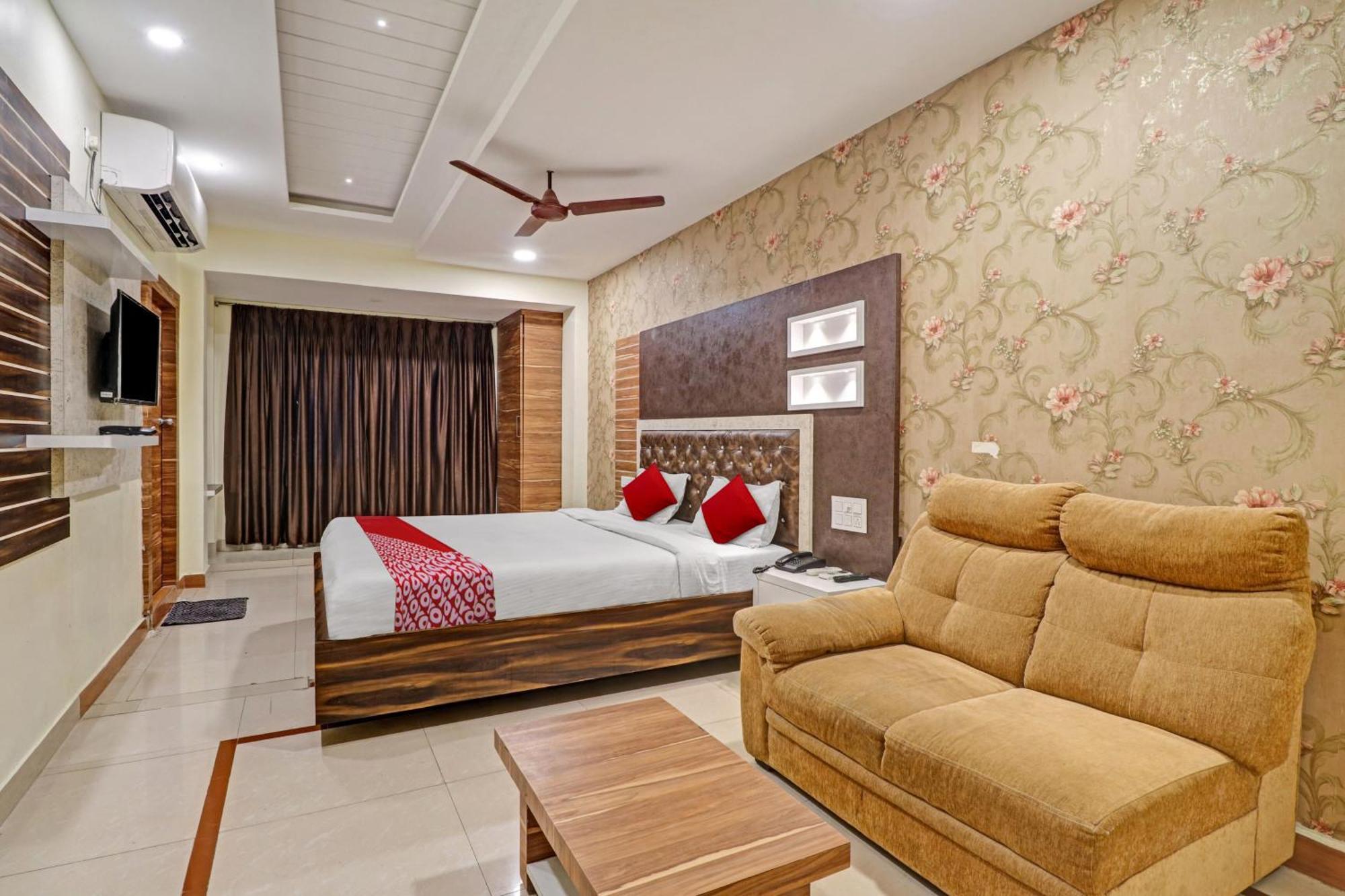 Hotel O Aditya Grand Inn Guntur Luaran gambar