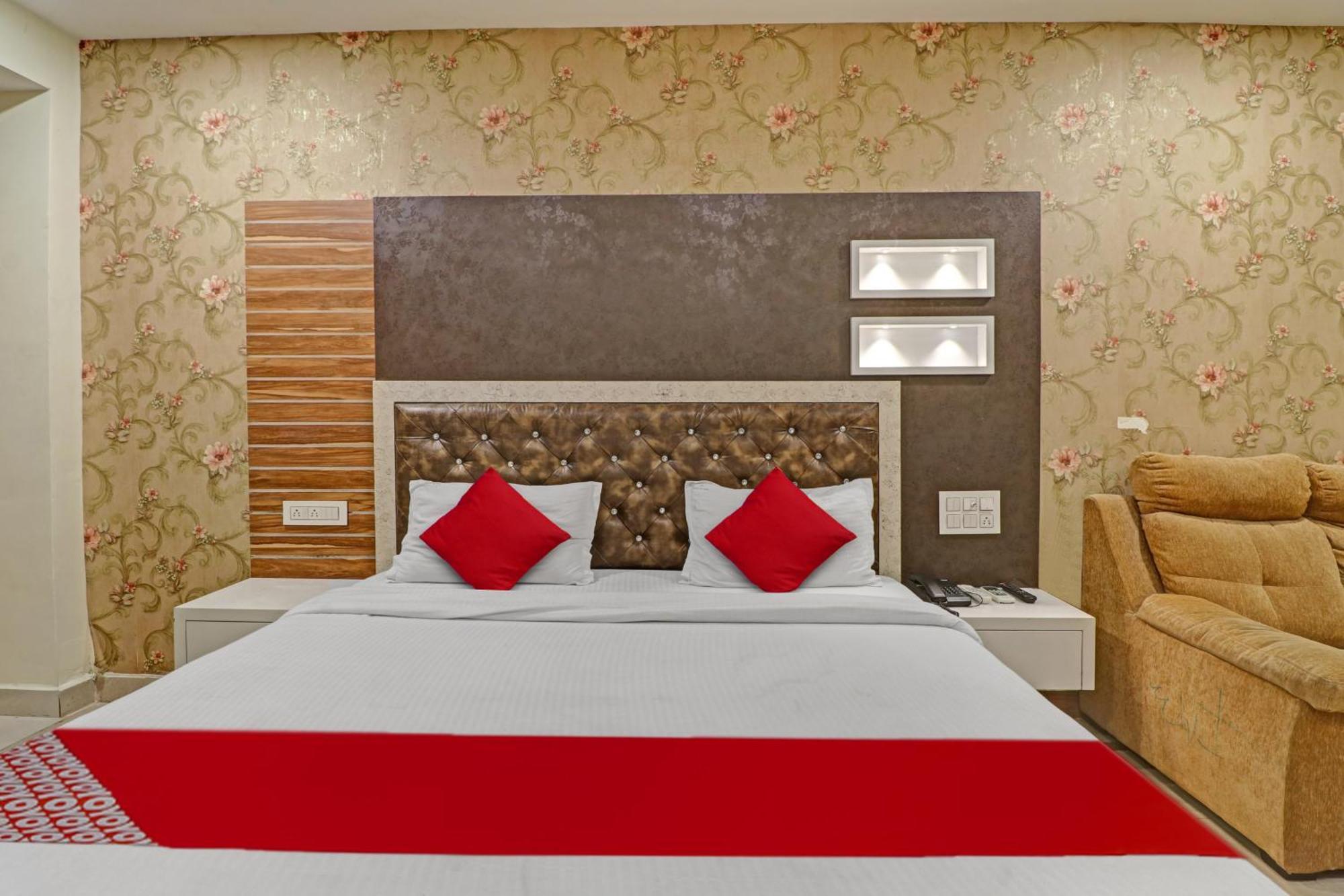 Hotel O Aditya Grand Inn Guntur Luaran gambar